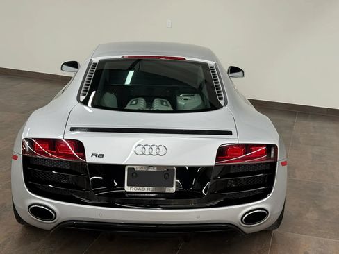 Used 2012 Audi R8 V10 AWD/4WD image 14