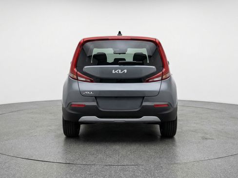 Used 2025 Kia Soul LX w/ LX Technology Package image 7