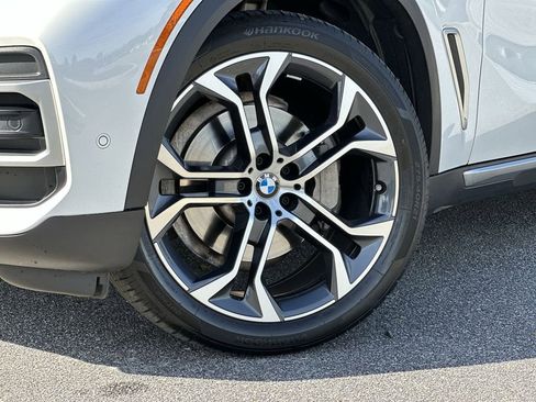 Certified 2023 BMW X5 xDrive40i w/ Premium Package image 14