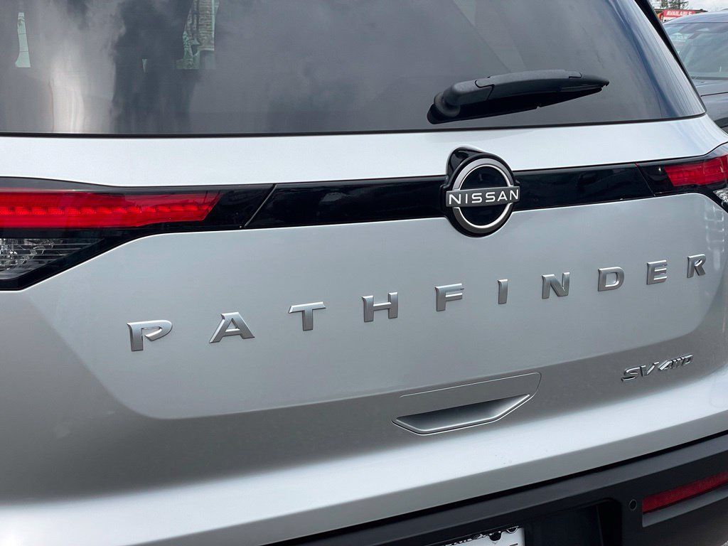 Certified 2022 Nissan Pathfinder SV w/ SV Premium Package AWD/4WD image 35
