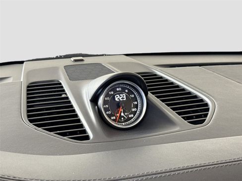 Used 2019 Porsche 911 Carrera S image 20