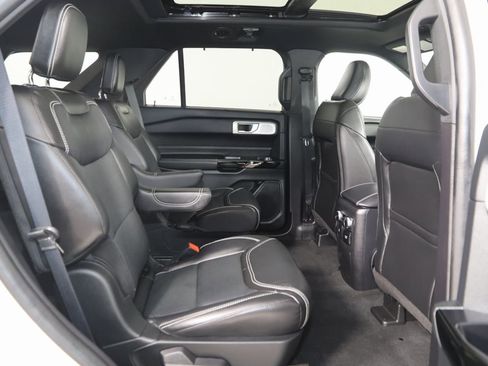 Used 2022 Ford Explorer ST w/ Equipment Group 401A image 15