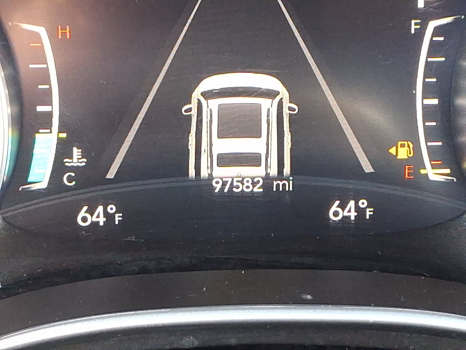 Used 2023 Chrysler Pacifica Touring-L FWD image 19
