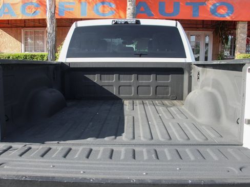 Used 2019 RAM 2500 Big Horn image 8