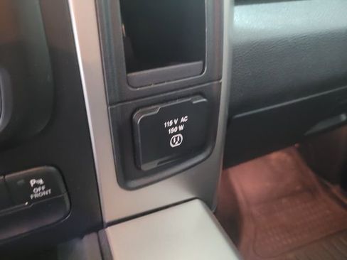 Used 2018 RAM 1500 Big Horn image 44