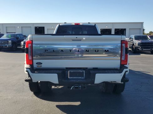 New 2026 Ford F450 Platinum w/ Platinum Plus Package image 9