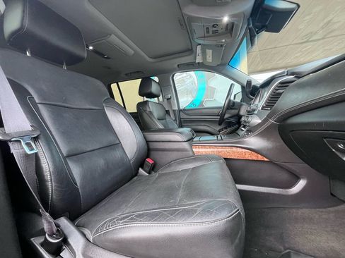Used 2015 Chevrolet Suburban LTZ image 17