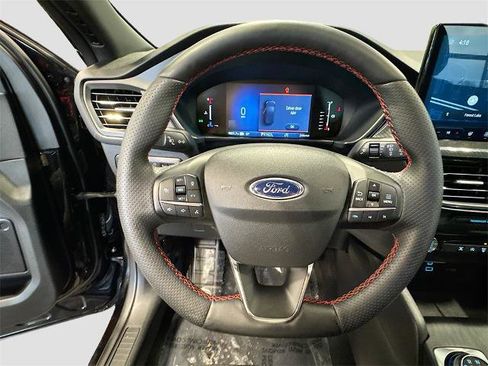 Certified 2023 Ford Escape ST-Line w/ Tech Pack #1 image 10