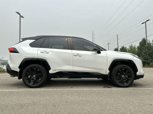 Used 2024 Toyota RAV4 XSE w/ Weather Package AWD/4WD image 3