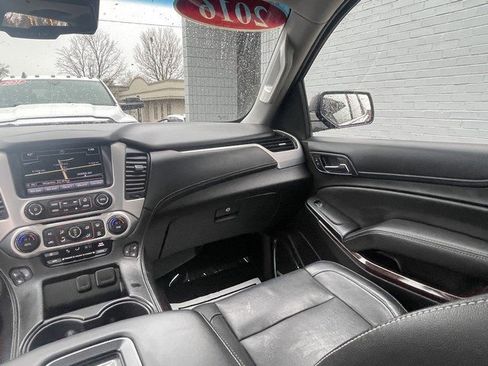 Used 2016 GMC Yukon SLT w/ Open Road Package image 32