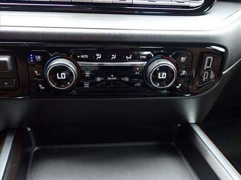 Used 2026 Chevrolet Silverado 2500 High Country w/ High Country Premium Package AWD/4WD image 20
