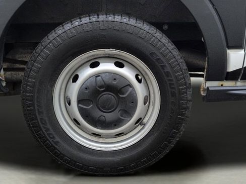 Used 2016 Ford Transit 150 130 Low Roof RWD image 24