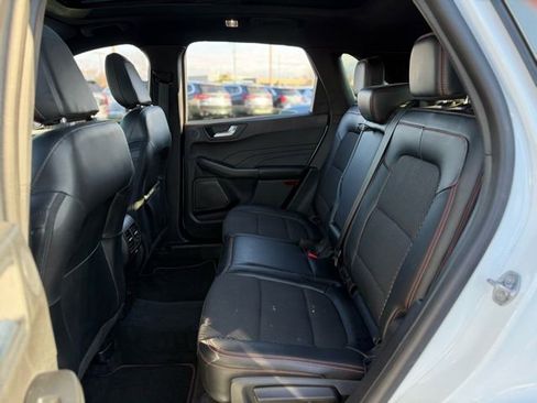Used 2023 Ford Escape ST-Line Select w/ Tech Pack #2 image 16
