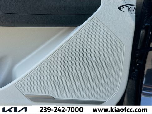 New 2026 Kia Sportage EX image 21