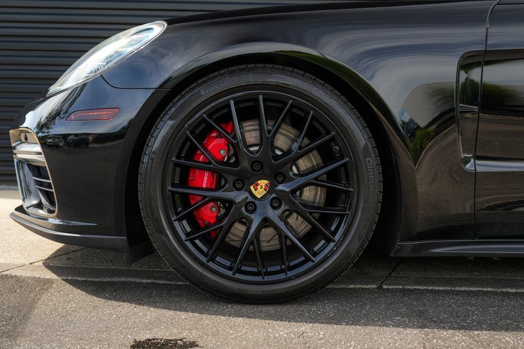 Certified 2018 Porsche Panamera Turbo AWD/4WD image 10