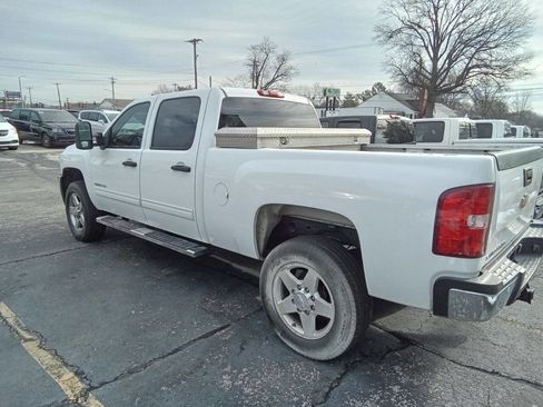 Used 2011 Chevrolet Silverado 2500 LT w/ Interior Plus Package image 15