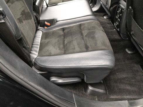 Used 2018 Jeep Grand Cherokee Altitude image 39