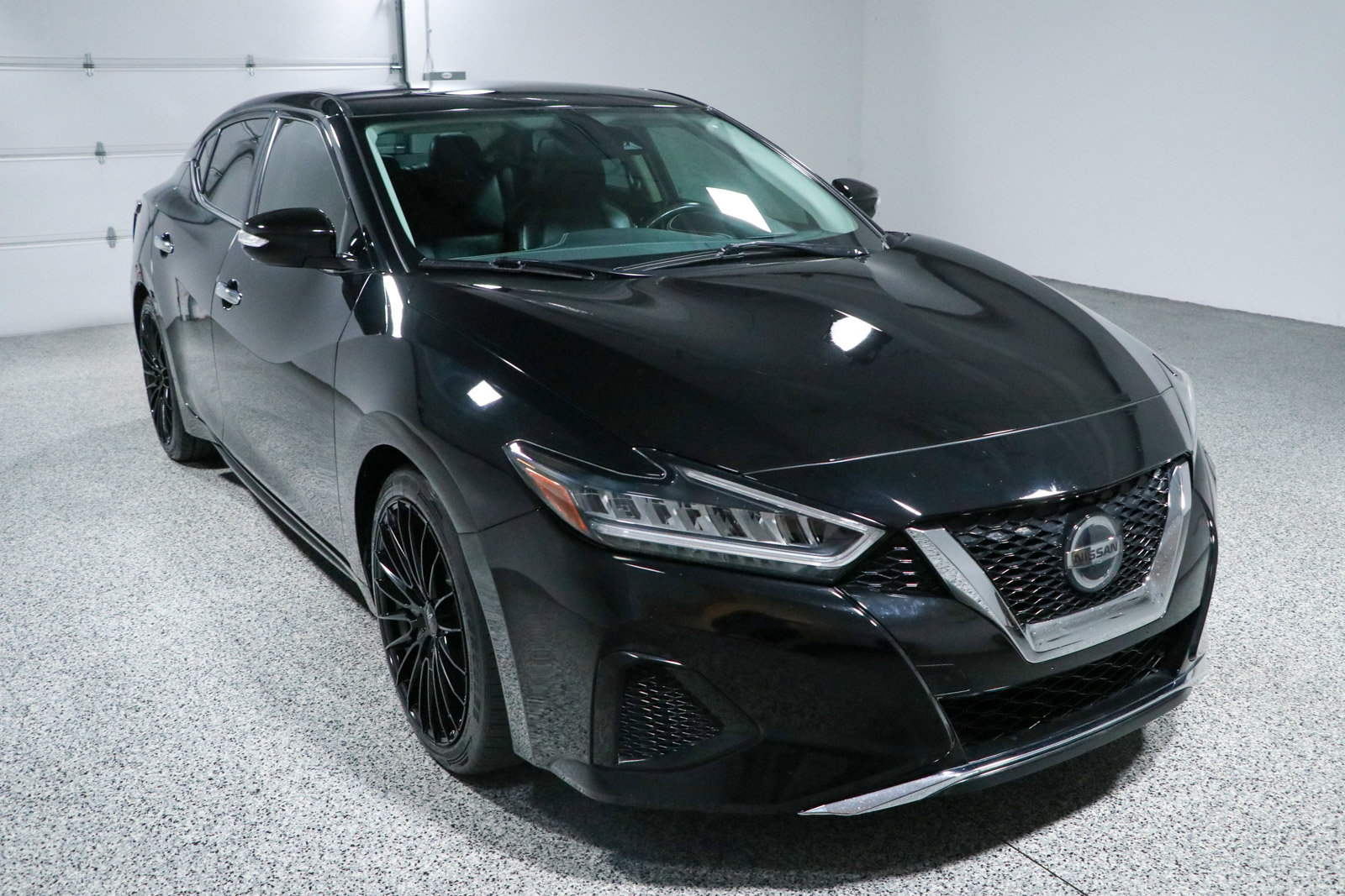 Used 2022 Nissan Maxima SV w/ Floor Mat Group FWD image 5