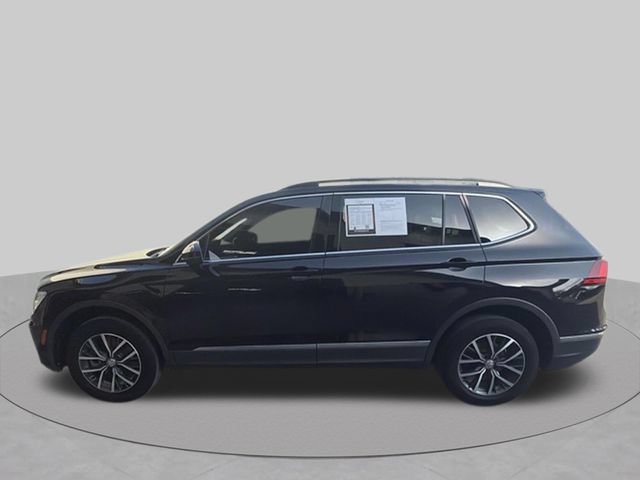 Used 2020 Volkswagen Tiguan SE w/ Panoramic Sunroof Package AWD/4WD image 7