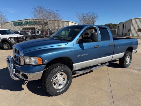 Used 2004 Dodge Ram 2500 Truck SLT w/ Trailer Tow Group image 3