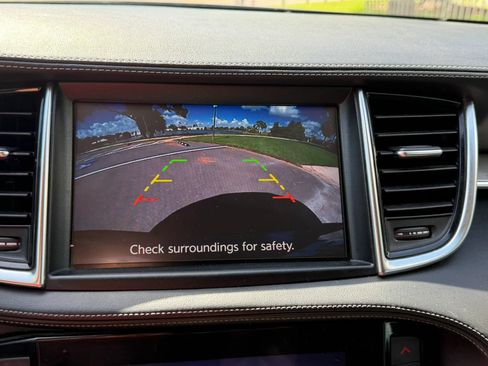 Used 2019 INFINITI QX50 Luxe FWD image 39