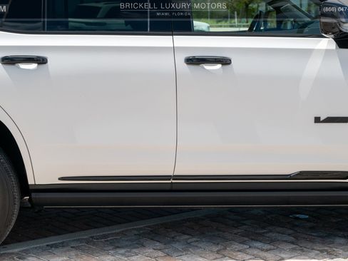 Used 2023 Cadillac Escalade V image 53