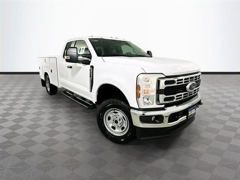 New 2026 Ford F350 XL w/ XL Chrome Package image 1