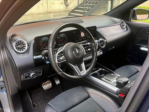 Used 2023 Mercedes-Benz GLA 250 4MATIC image 17