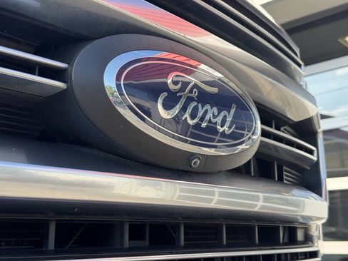 Used 2022 Ford F250 Platinum AWD/4WD image 7