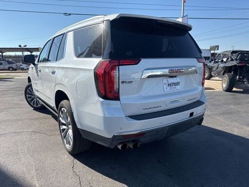 Used 2022 GMC Yukon Denali w/ Denali Ultimate Package image 2