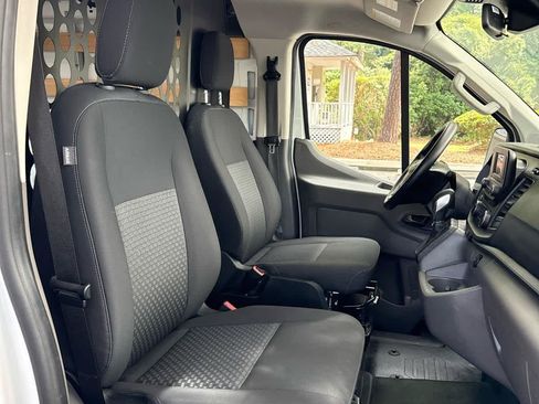 Used 2025 Ford Transit 250 Low Roof w/ Exterior Upgrade Package RWD image 16