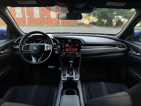 Used 2021 Honda Civic Sport image 14