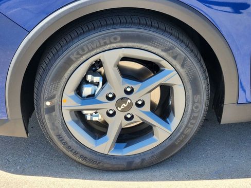 New 2026 Kia K4 FWD image 8