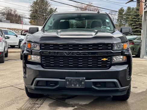 Used 2019 Chevrolet Silverado 1500 Custom w/ Custom Value Package image 8