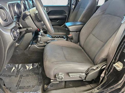 Used 2023 Jeep Wrangler Sport S image 16