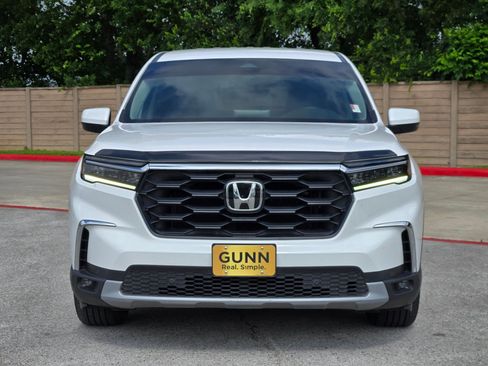 Used 2024 Honda Pilot EX-L image 8