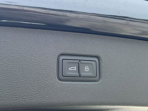 New 2026 Audi Q7 2.0T Premium image 14