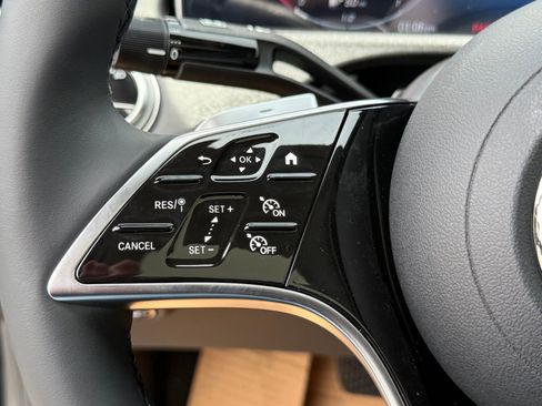 New 2026 Mercedes-Benz E 350 4MATIC Sedan image 27