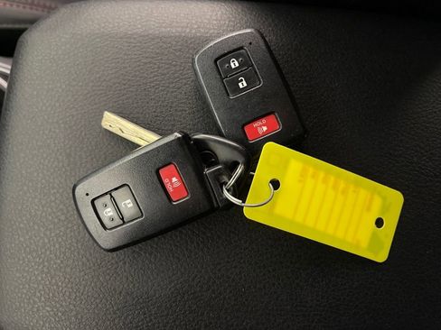 Used 2023 Toyota Tacoma TRD Pro image 24