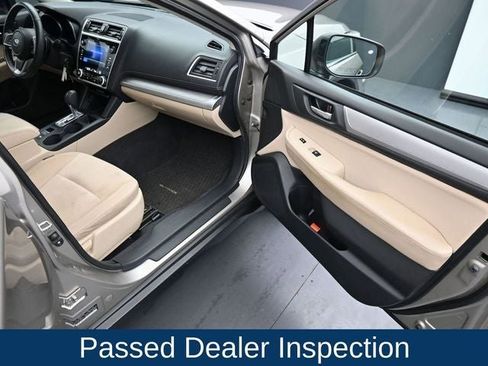 Used 2018 Subaru Outback 2.5i Premium image 14