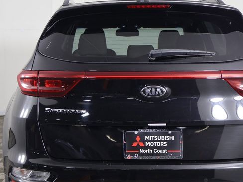 Used 2021 Kia Sportage EX w/ EX Technology Package image 17