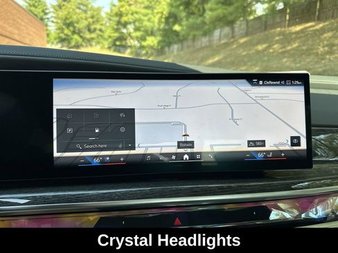 Used 2024 BMW 760i xDrive w/ Executive Package image 25