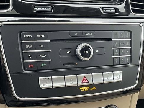 Used 2018 Mercedes-Benz GLE 350 image 29