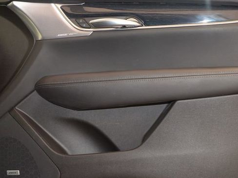 Used 2024 Cadillac XT5 Premium Luxury image 11