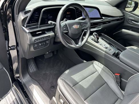 Used 2024 Cadillac Escalade Sport w/ LPO, ONYX Package AWD/4WD image 19
