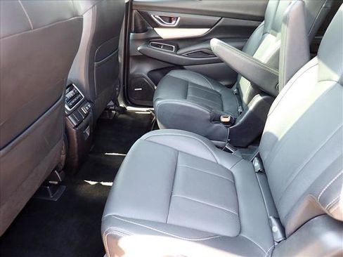 Used 2020 Subaru Ascent Limited w/ Technology Package AWD/4WD image 9