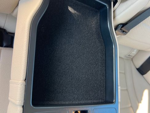 Used 2021 Mercedes-Benz C 300 4MATIC Sedan image 18
