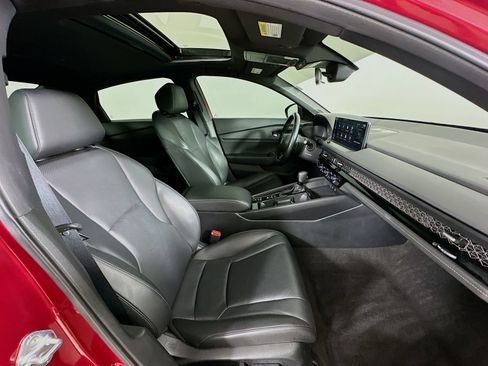 Used 2024 Honda Accord Sport image 41