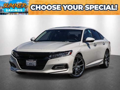 Used 2020 Honda Accord Touring image 1