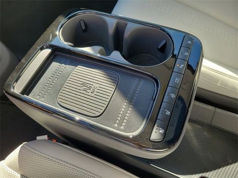 New 2026 Hyundai Ioniq 5 Limited image 15